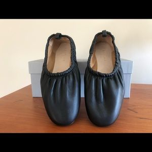 New Everlane Scrunch flats